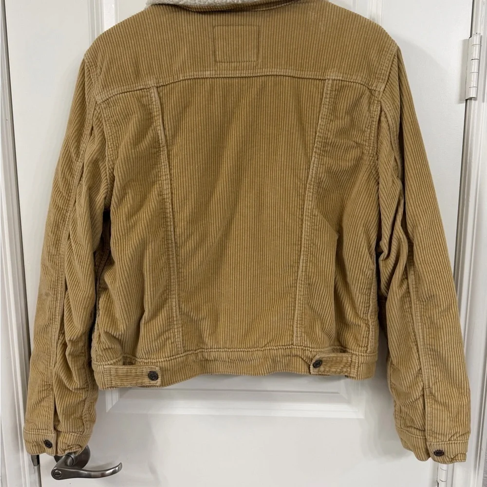Levi's Beige Sherpa-Lined Jacket - Picture 4 of 6